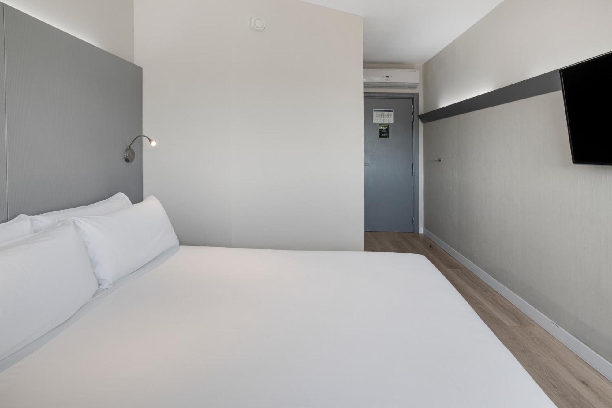 B&B Hotel Figueres Figueres  Exterior photo