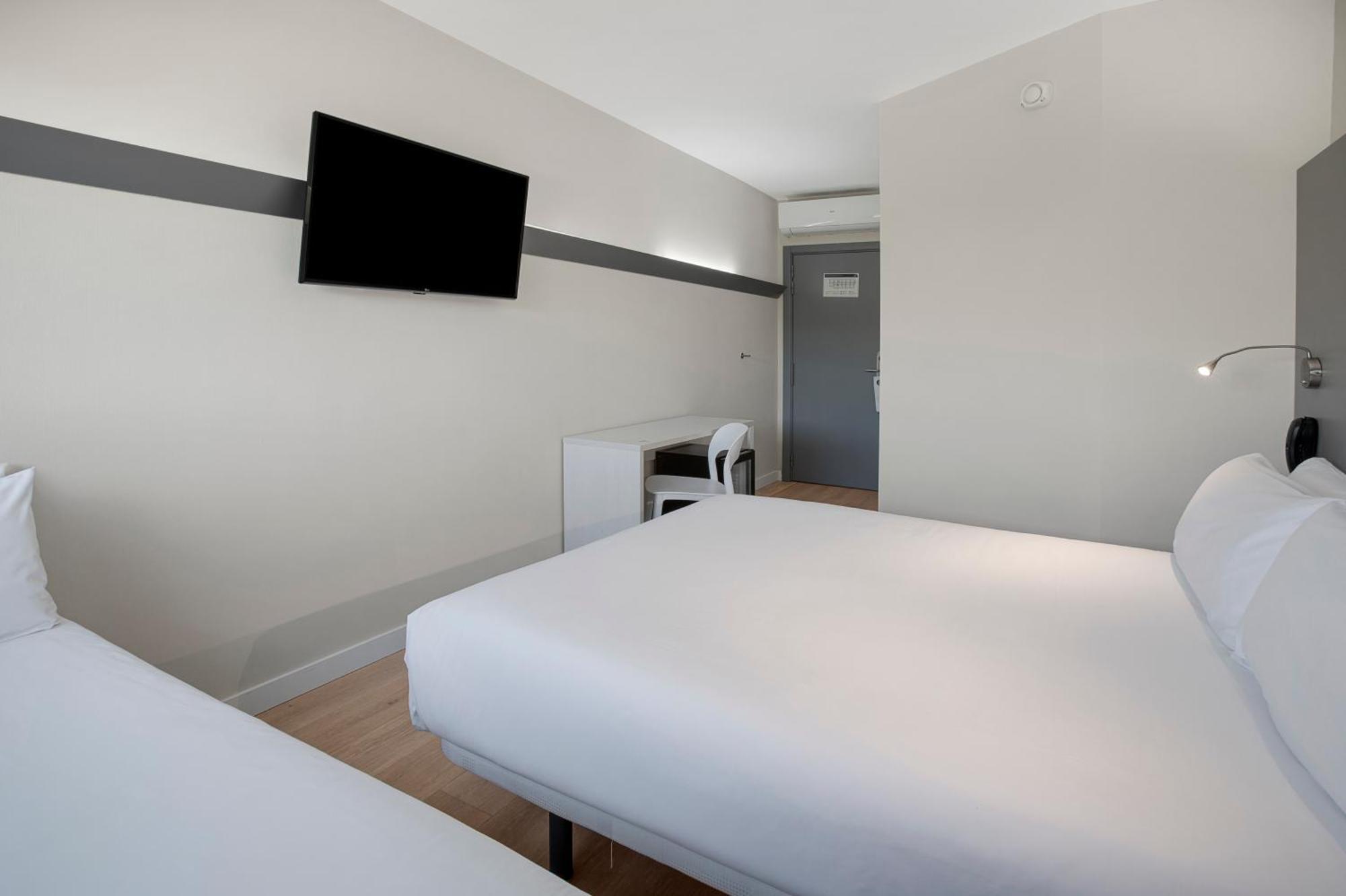 B&B Hotel Figueres Figueres  Exterior photo